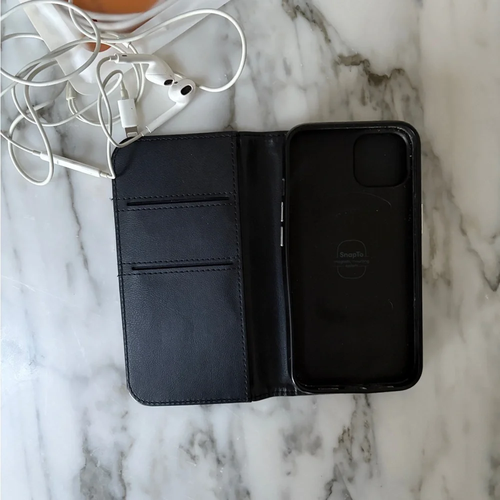 N/A sleek black